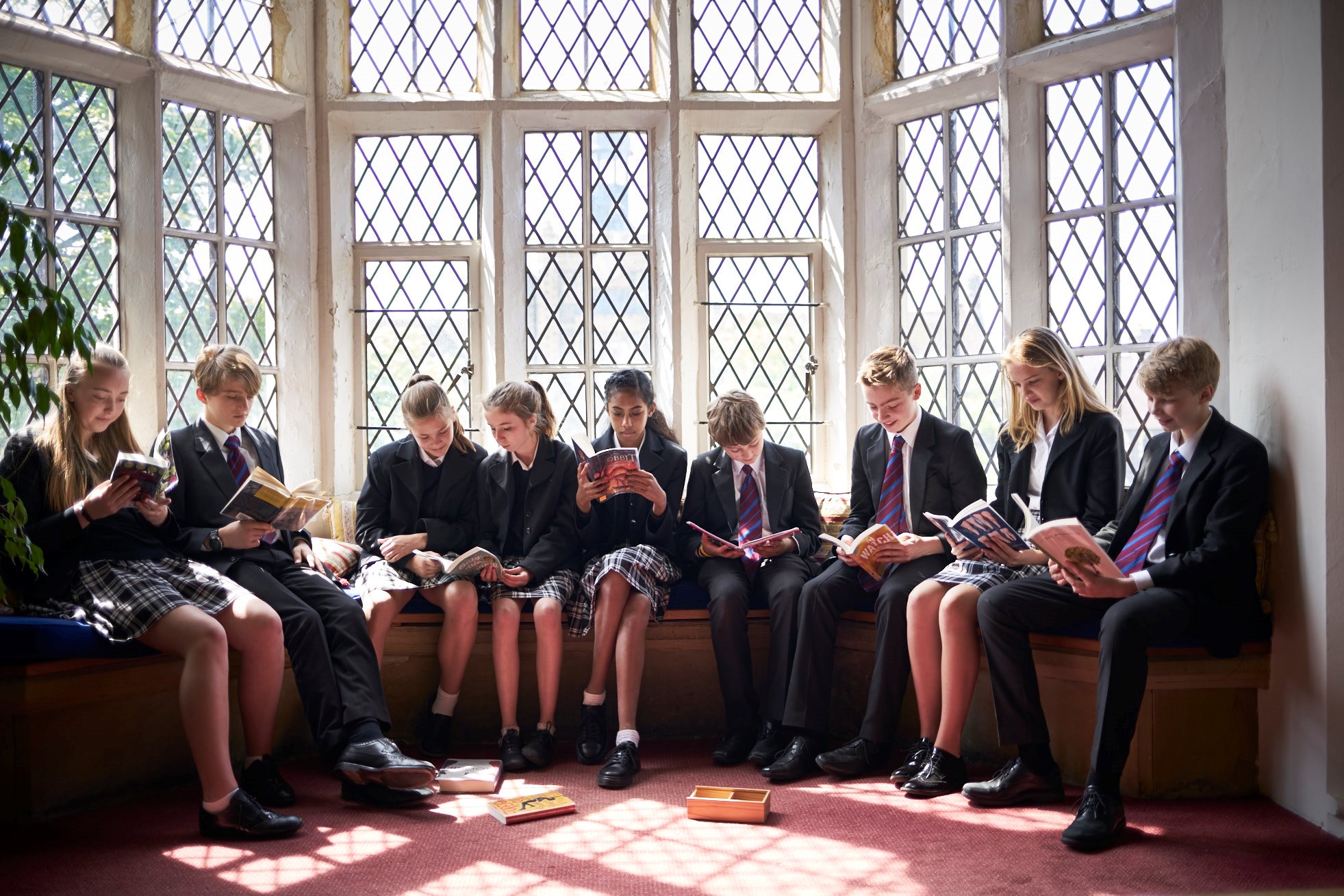 Library pupils reading.jpg